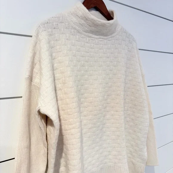 Magaschoni 100% Cashmere Cream Soft Knit Mock Neck Sweater Minimal Luxury L - Picture 2 of 9